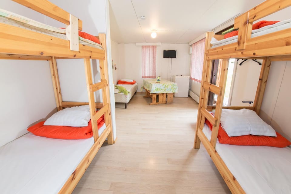 bunk bed