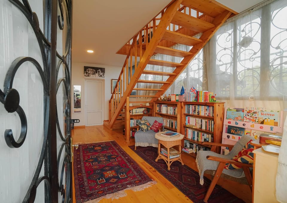 Chateau Dzveli Gavazi Bed and Breakfast in Georgia