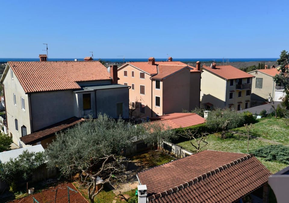 View (from property/room), Garden view, Sea view
