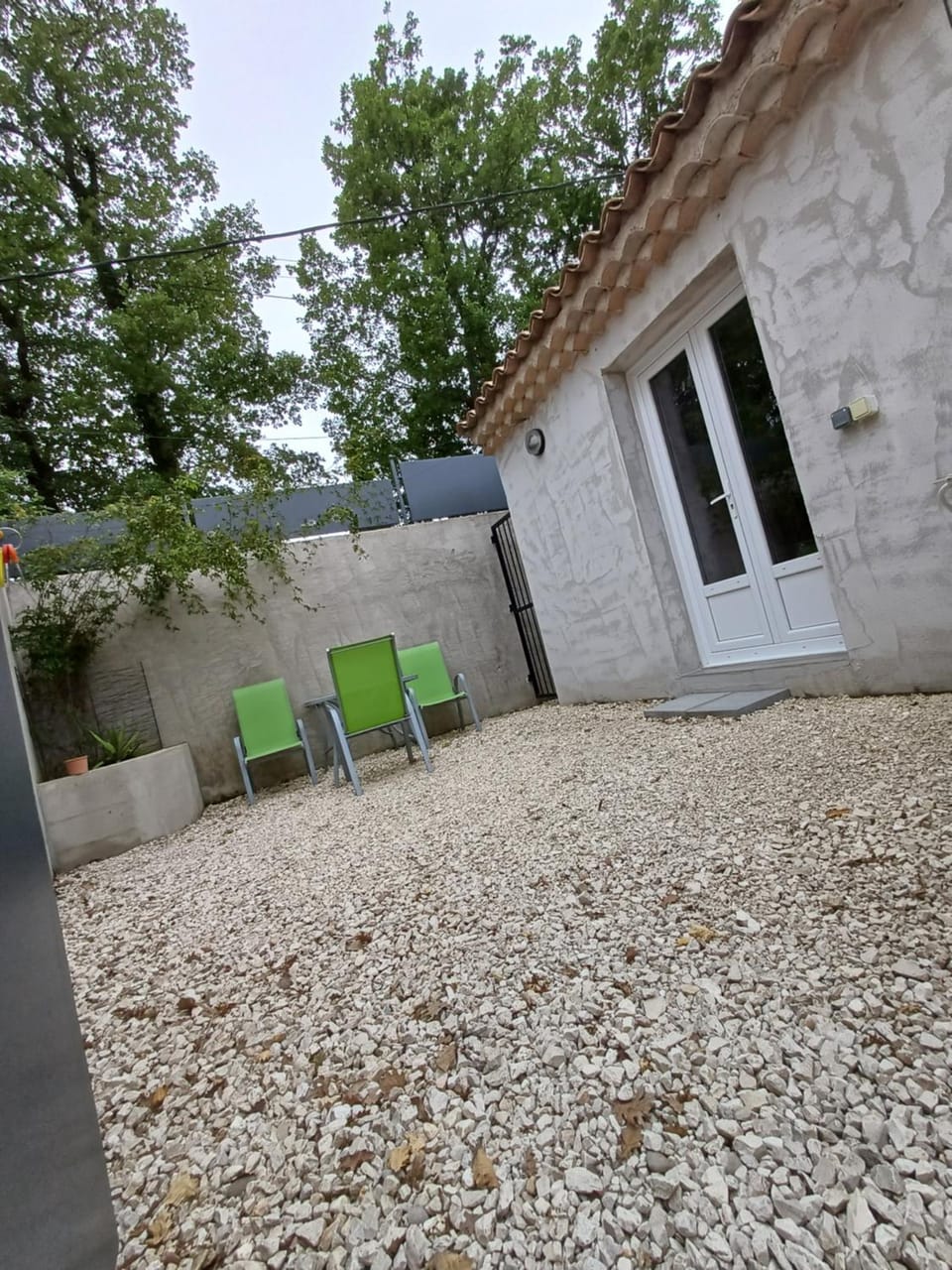 Studio meublé tout confort climatisé Apartment in Provence-Alpes-Côte d'Azur