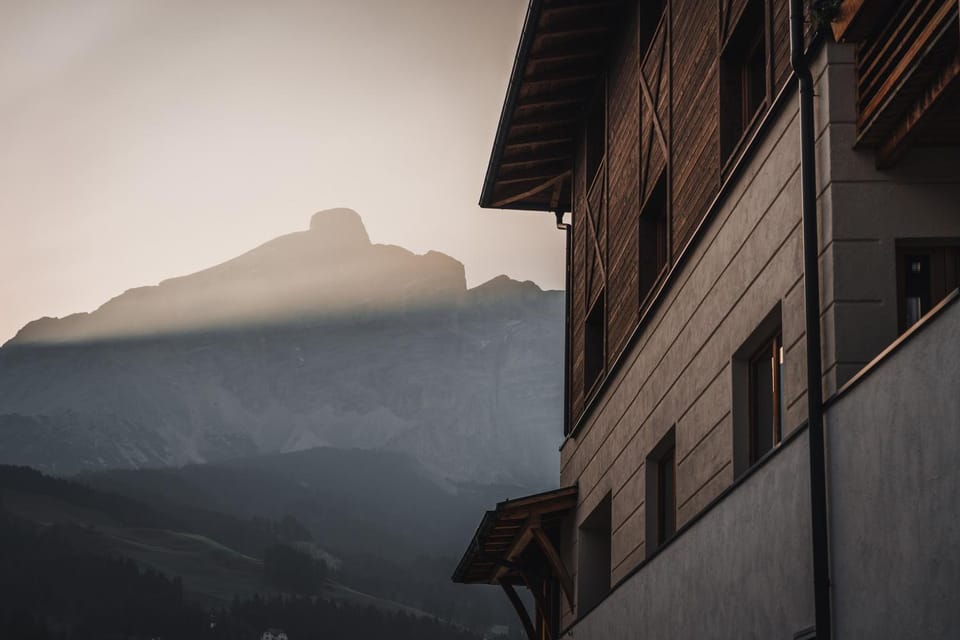 Property building, Natural landscape, Mountain view