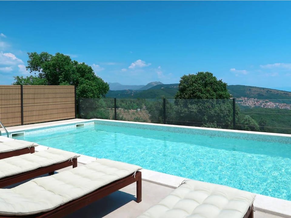 Balcony/Terrace, Pool view, Swimming pool, Swimming pool