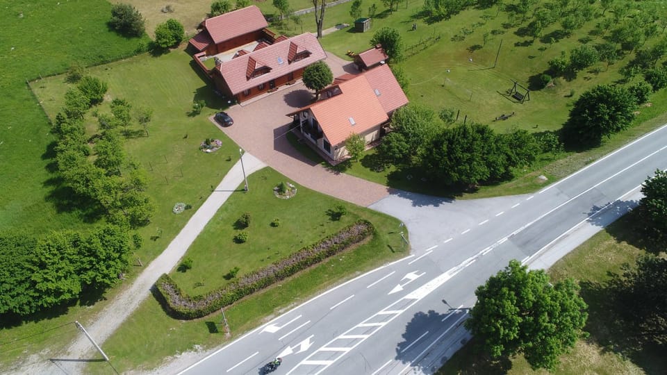 Property building, Bird's eye view, Garden view
