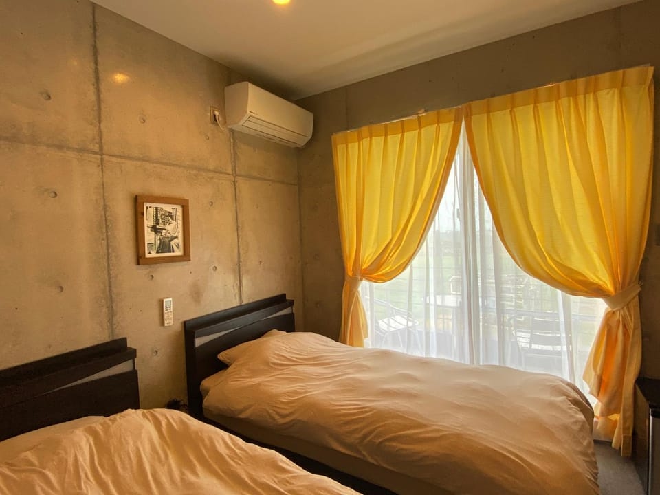 Ｂ＆ＢTandem Hotel in Okinawa Prefecture