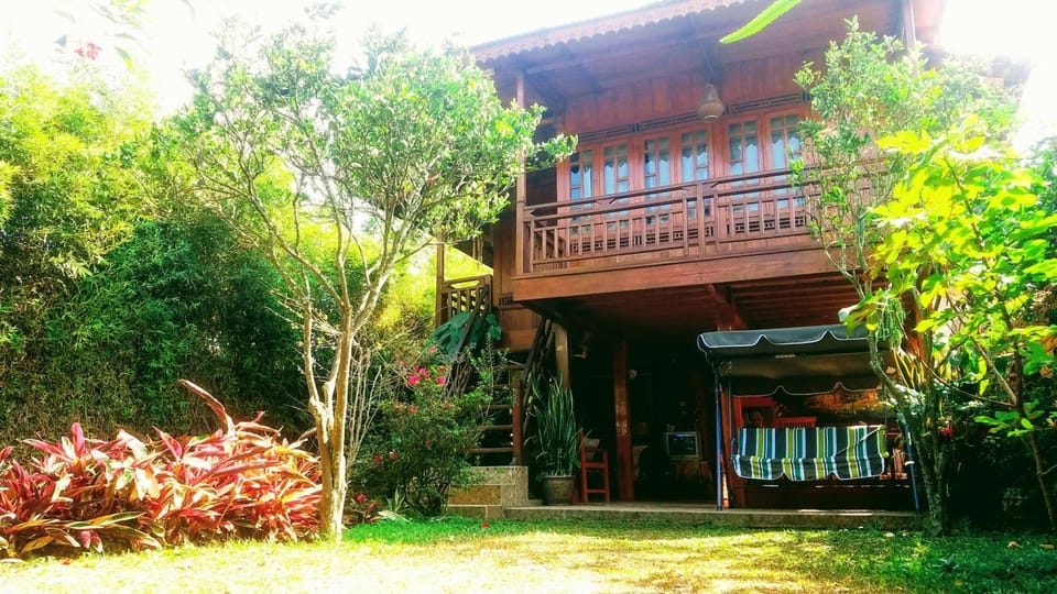Oemah Kajoe Lembang Nature lodge in Lembang