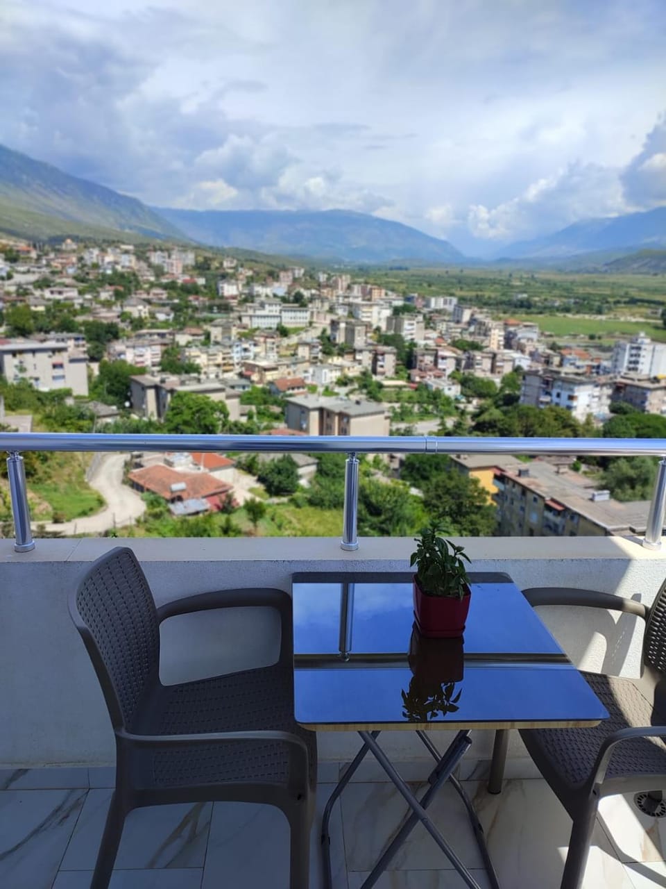 Day, Natural landscape, View (from property/room), Balcony/Terrace, City view, Mountain view