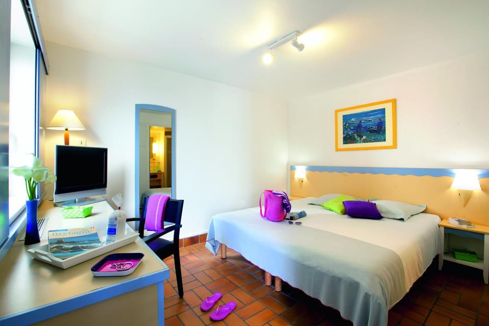 TV and multimedia, Bedroom