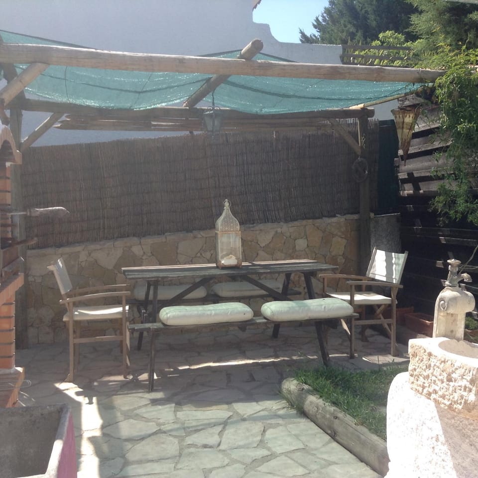Casa Dos Cedros Country House in Setubal District