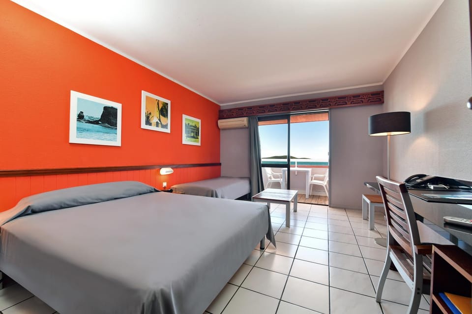 Bed, Photo of the whole room, Bedroom, Sea view
