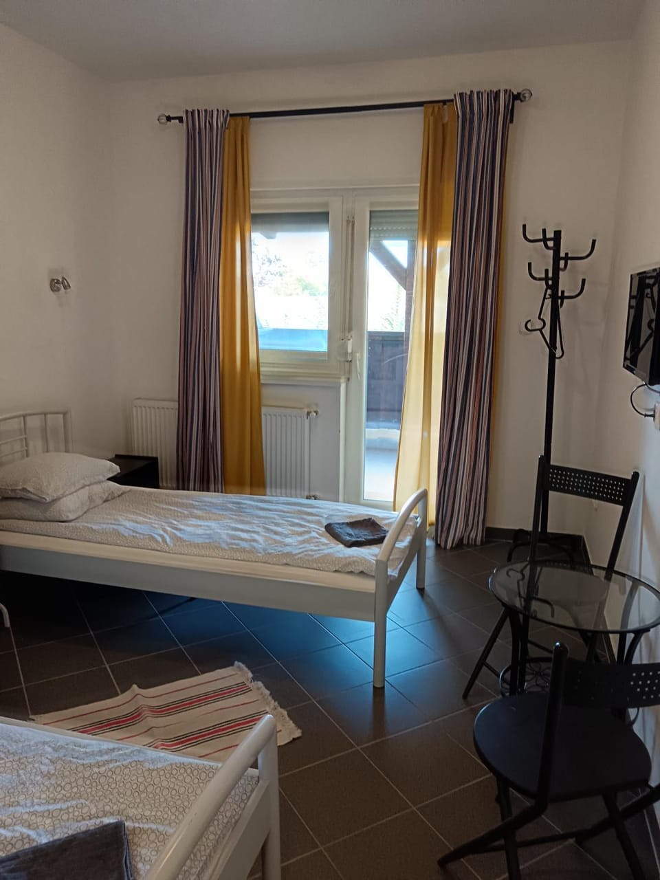 Kisdunapart 510 Motel in Hungary