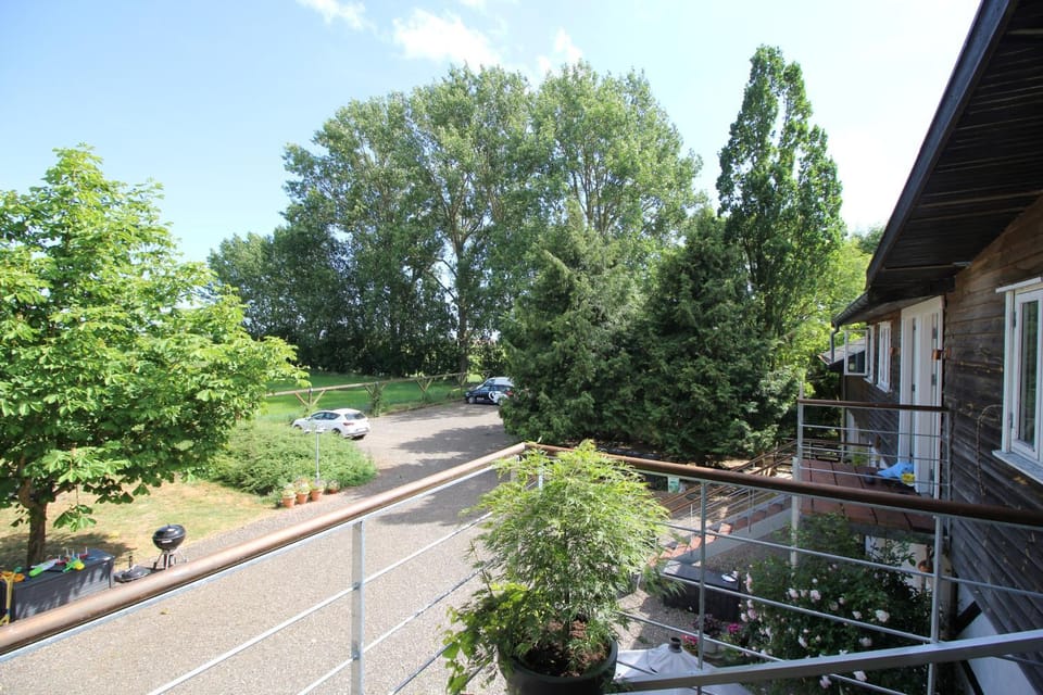 Balcony/Terrace, Garden view