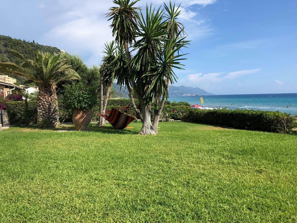 Spring, Day, Natural landscape, Garden, Garden view, Mountain view, Sea view