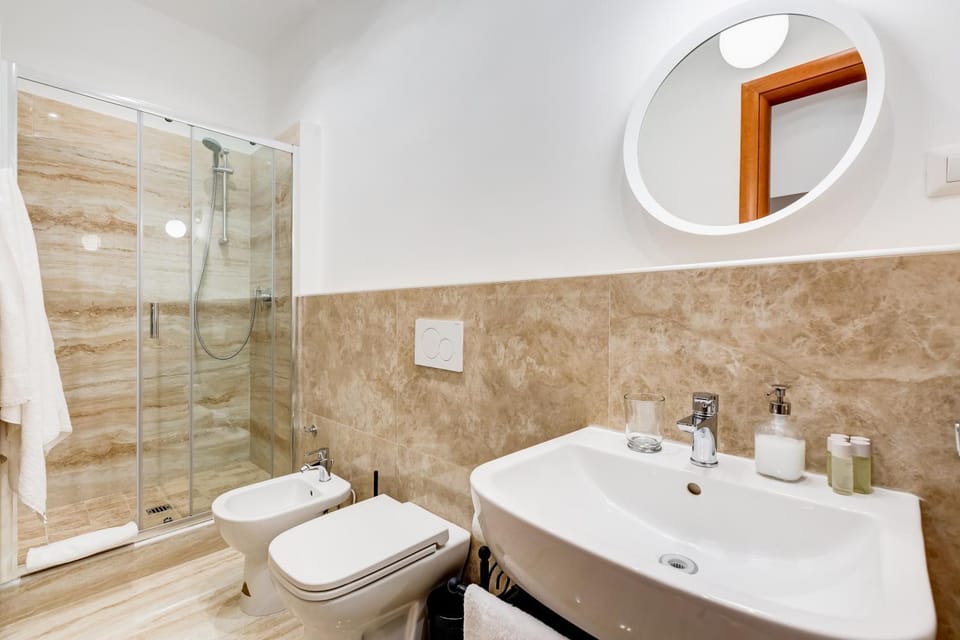 Shower, Toilet, Bathroom, bidet