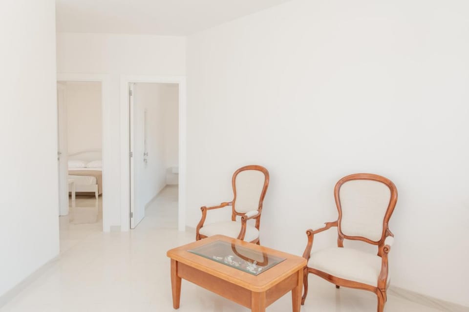 Communal lounge/ TV room, Seating area