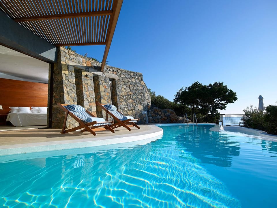 Balcony/Terrace, Sea view, Swimming pool