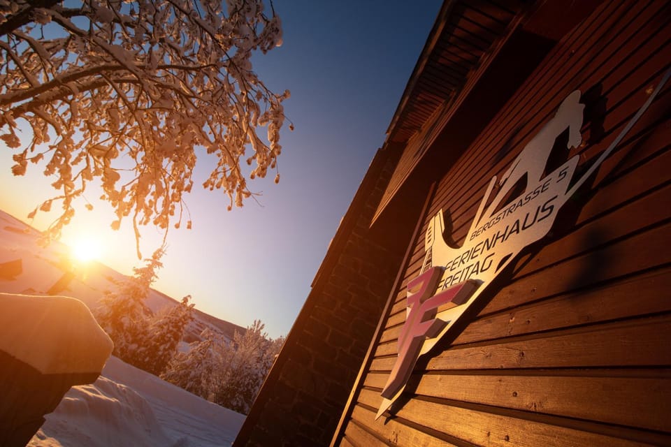 Property logo or sign, Sunrise