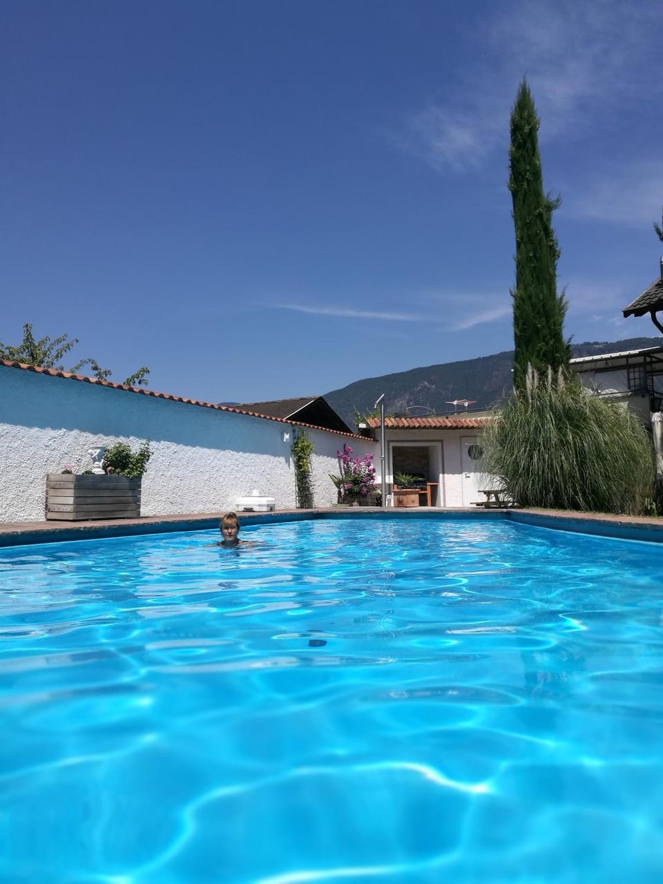 Swimming pool, Swimming pool