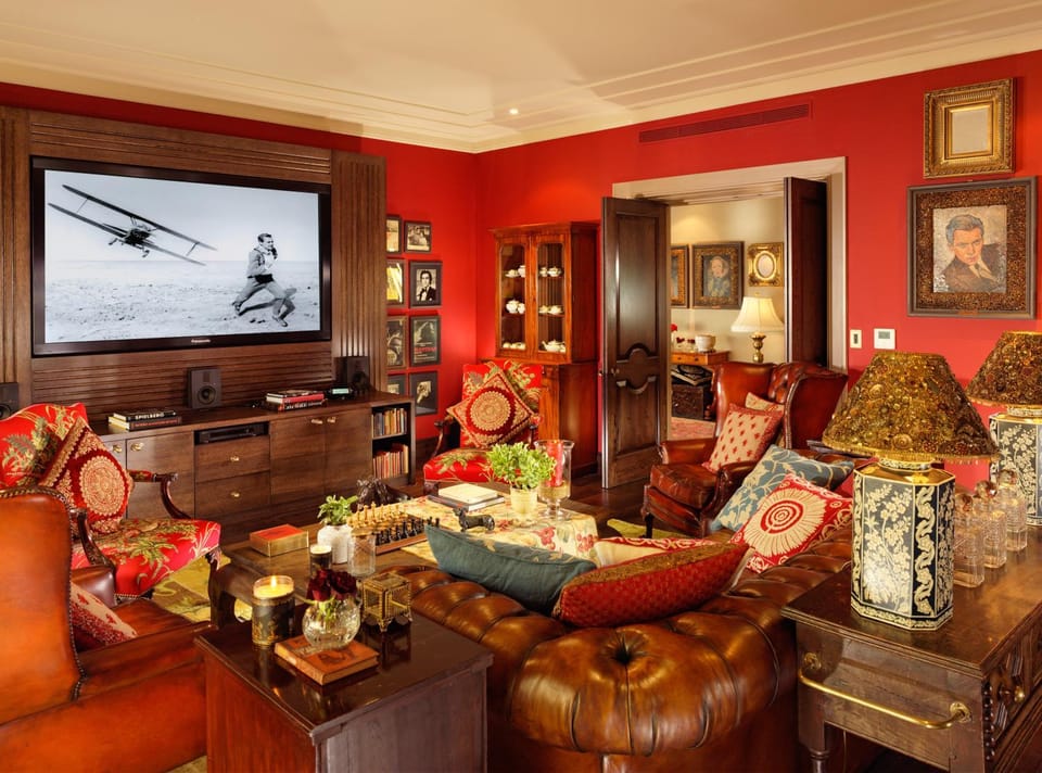 Communal lounge/ TV room, TV and multimedia, Living room, Family, Family