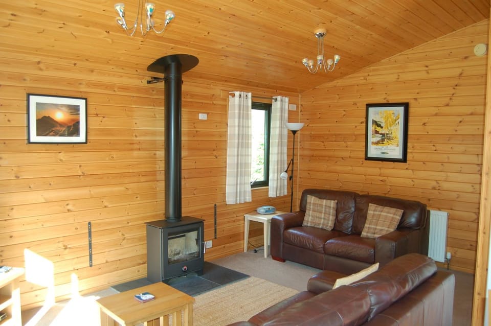 Luxury woodland Alder Lodge Nature lodge in Scotland