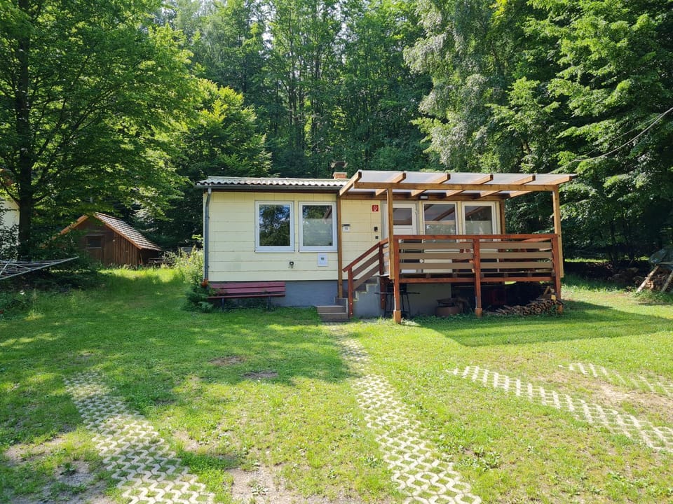 Ferienhaus am Badesee Schönsee Bungalow 12 House in Thuringia, Germany