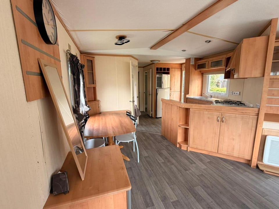 Camping La Tentation Campground/ 
RV Resort in Hauts-de-France