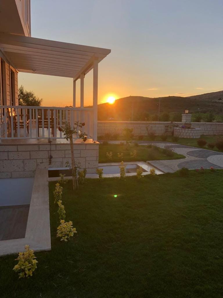 Garden, Sunset