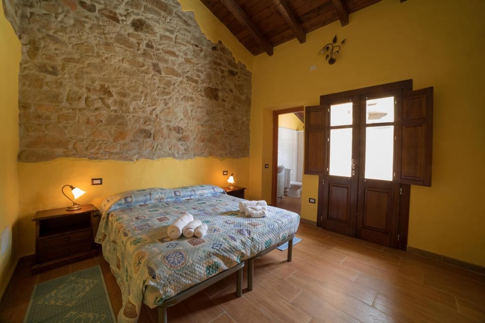Arroccas de is Istellas Farm Stay in Sardinia