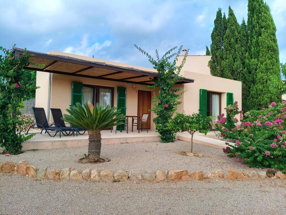 son capellot Farm Stay in Llevant