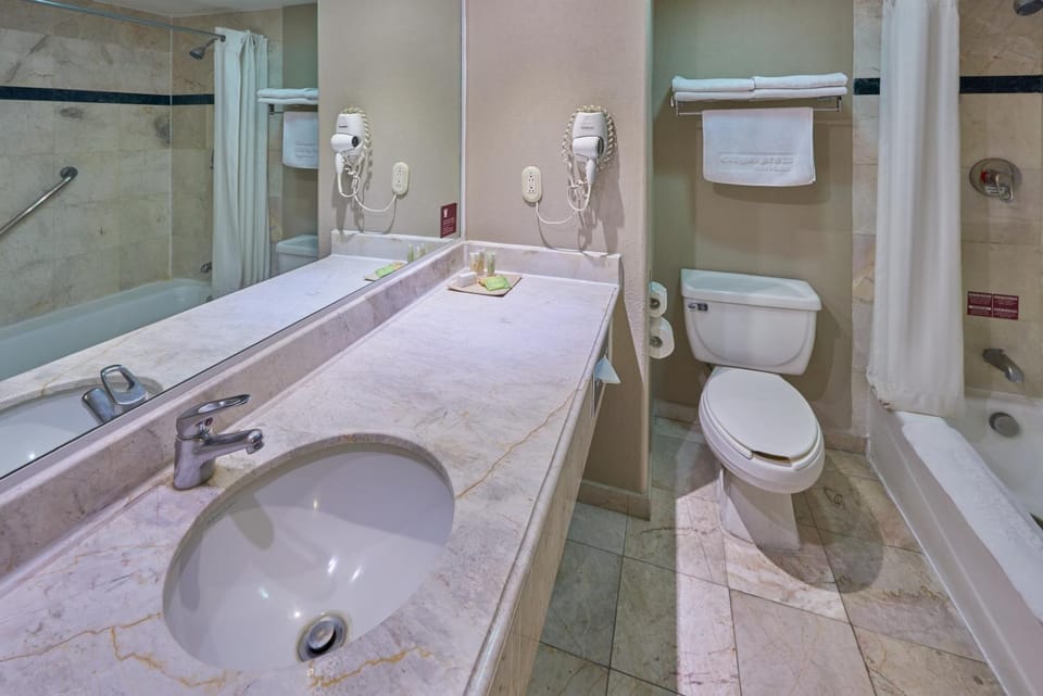 Bathroom, Bath