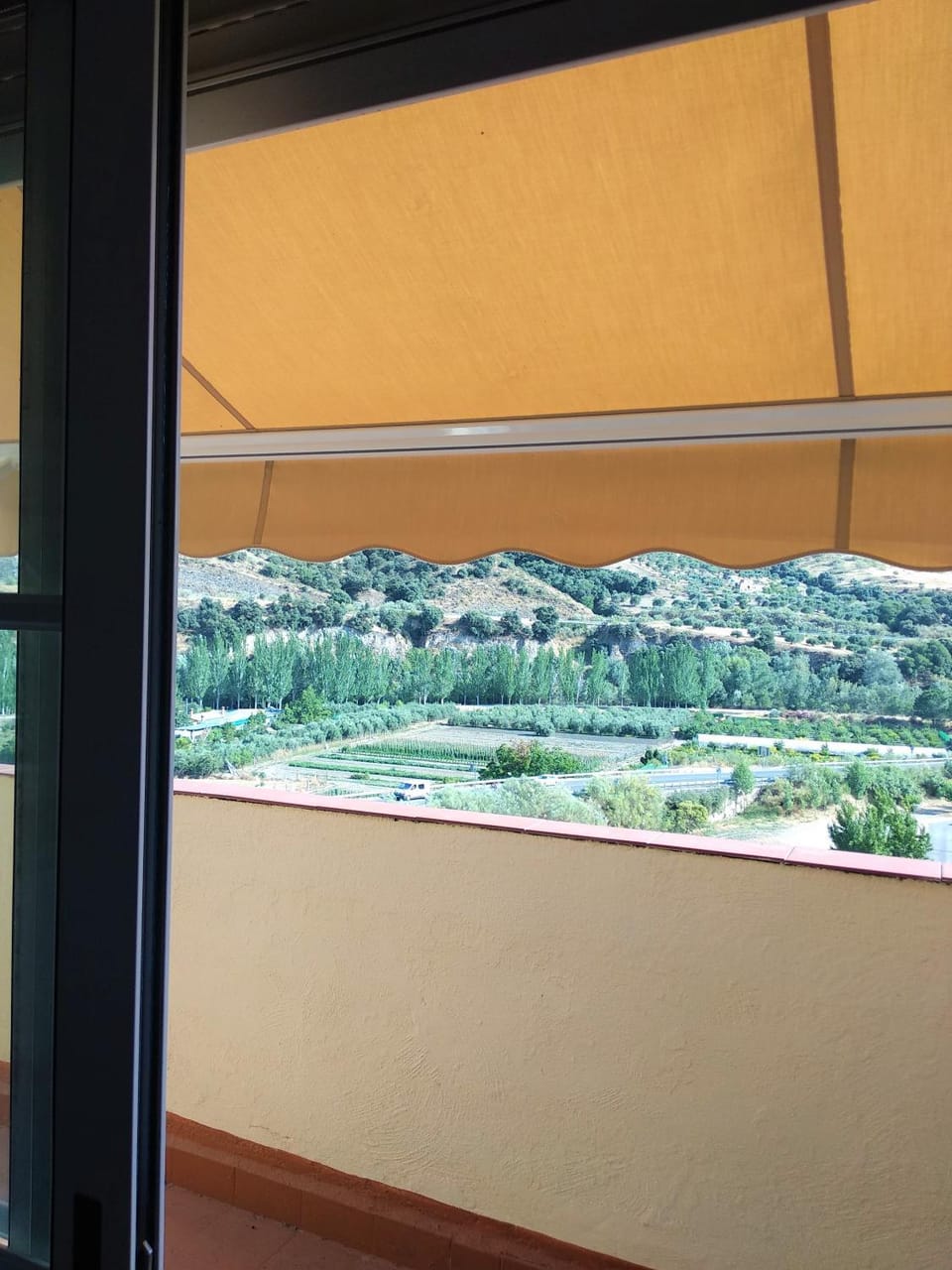 Balcony/Terrace, Mountain view