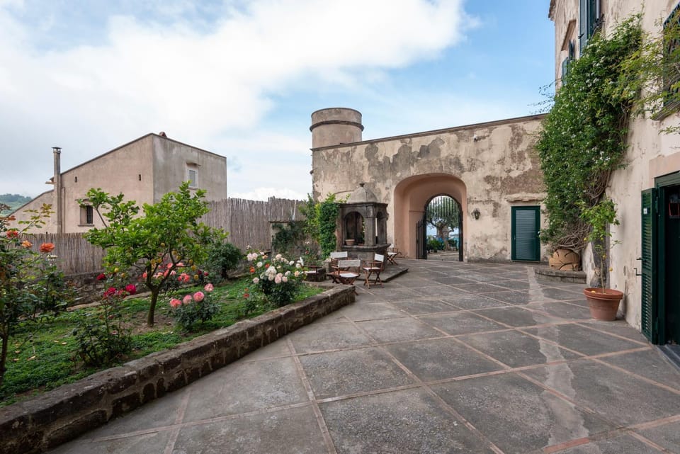 Inner courtyard view