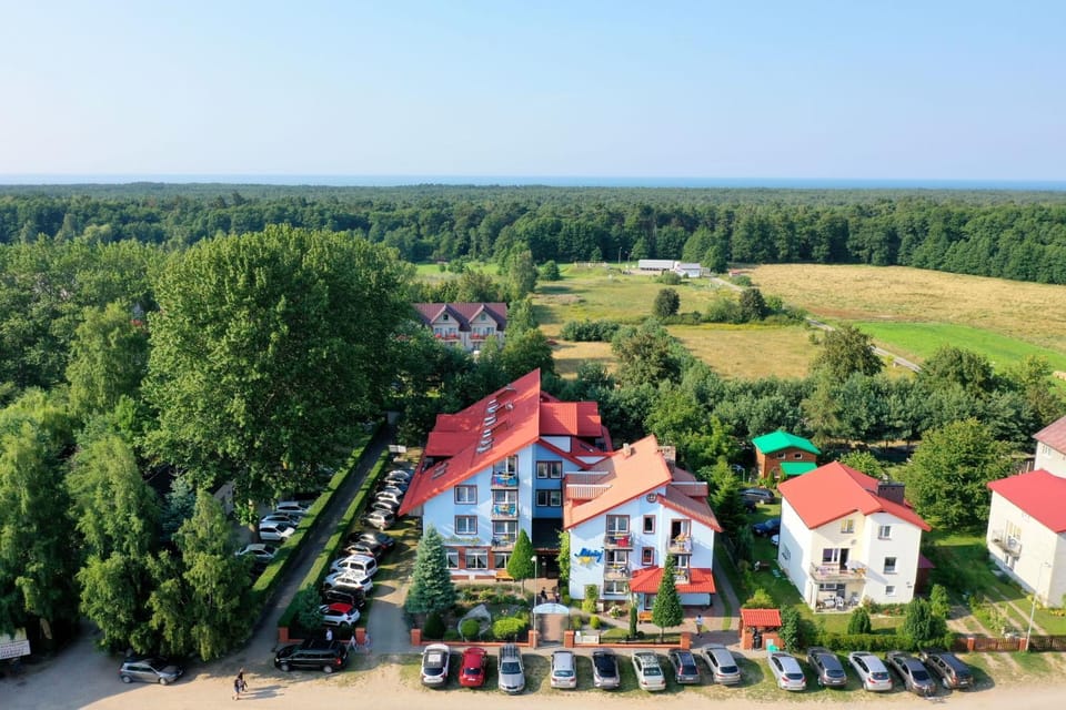 Property building, Neighbourhood, Location, Parking