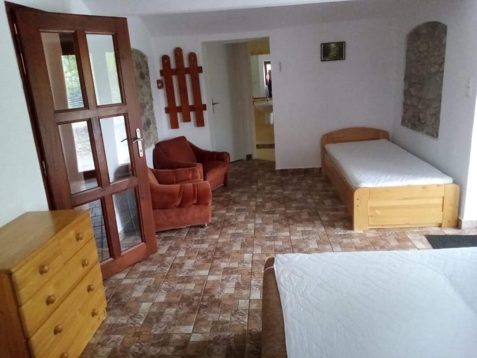 Bathroom, Bedroom