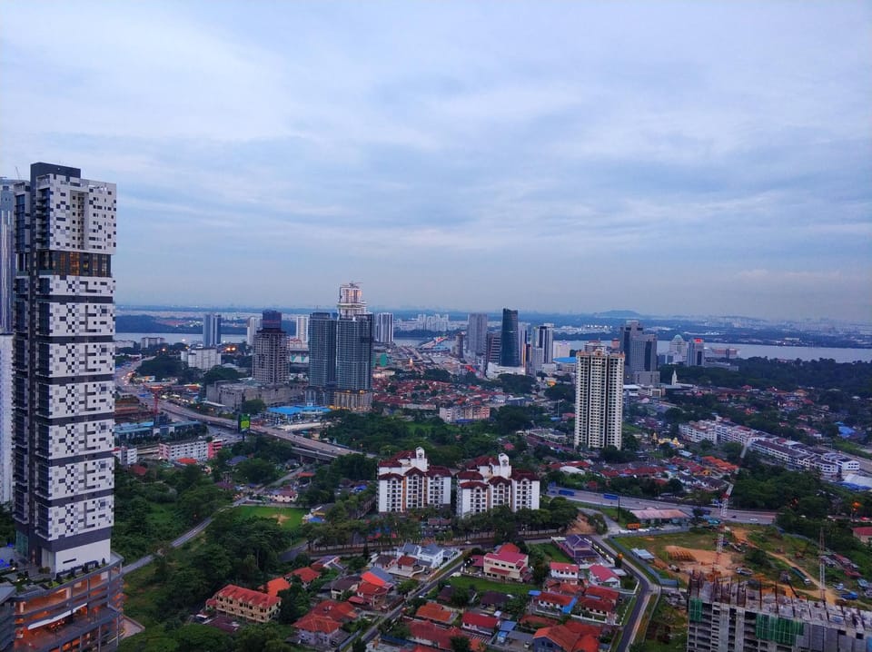 Ais-Kacang Sweet Home Pinnacle Tower Apartment in Johor Bahru