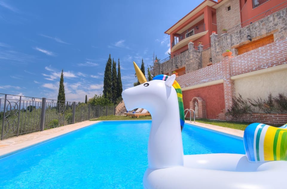 Property building, Swimming pool