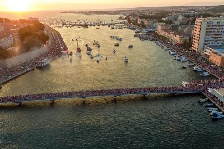 Greetings to the Sun Apartment in Zadar