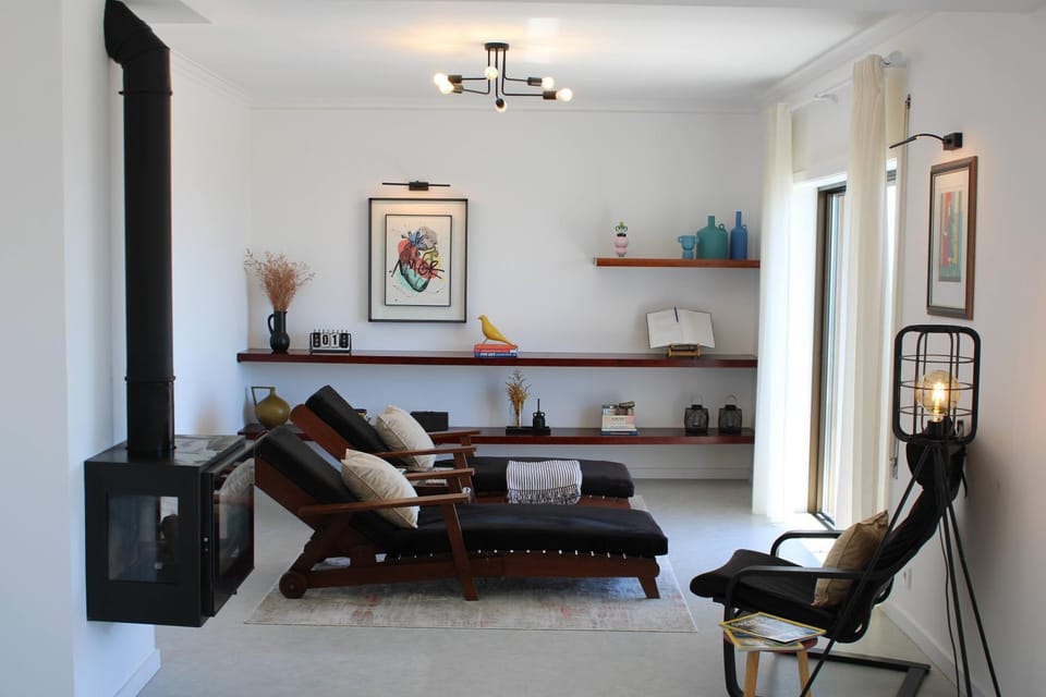 TV and multimedia, Living room, Seating area, fireplace, heating, heating