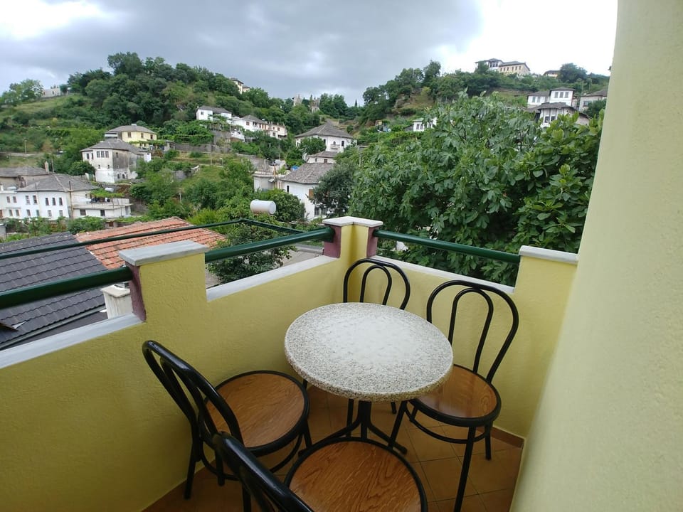 Guest House Urat Bed and Breakfast in Vlorë County, Albania