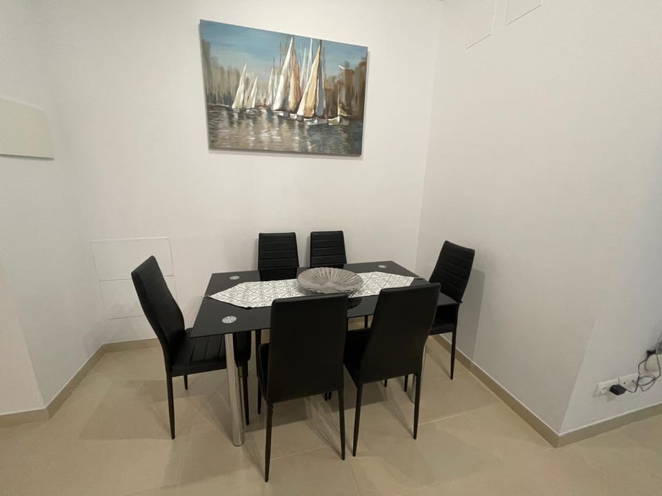 Living room, Seating area, Dining area