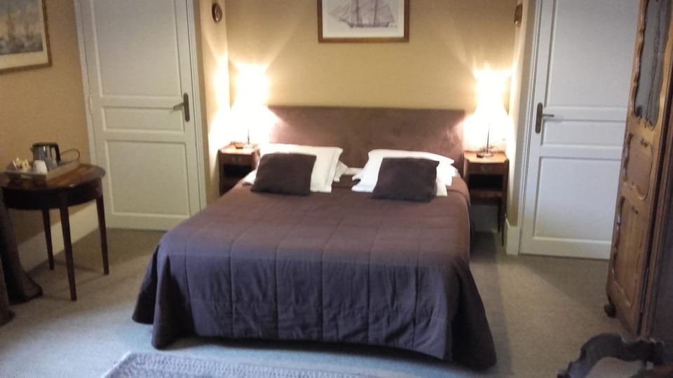 Manoir de la Baronnie Bed and Breakfast in St-Malo