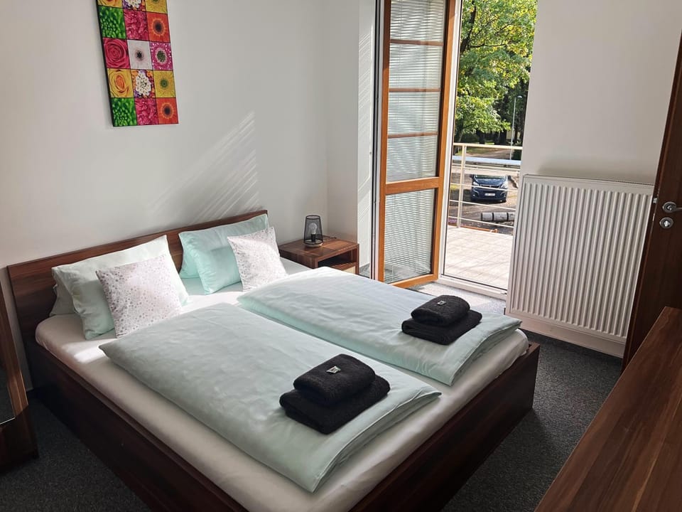 Bed, View (from property/room), Bedroom