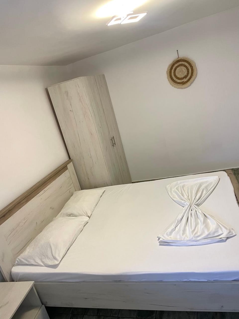 Gemini House ULTRACENTRAL 3 margarete Bed and Breakfast in Constanța County