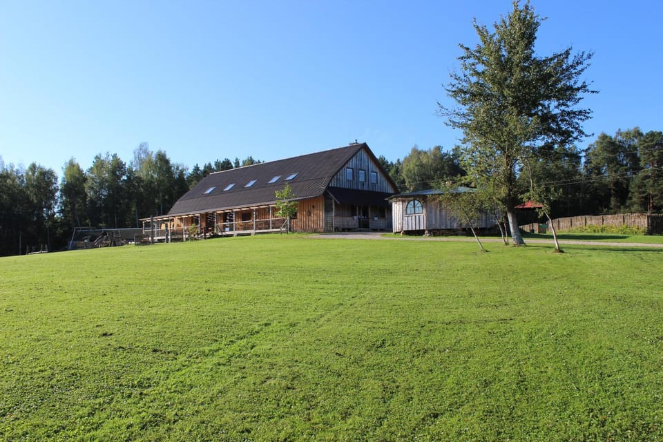 Property building, Patio, Natural landscape, Billiard, Darts, Garden, Breakfast