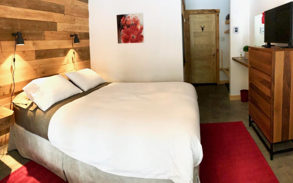 Shower, Toilet, Garden, Bathroom, TV and multimedia, Coffee/tea facilities, Photo of the whole room, Bedroom, Bath