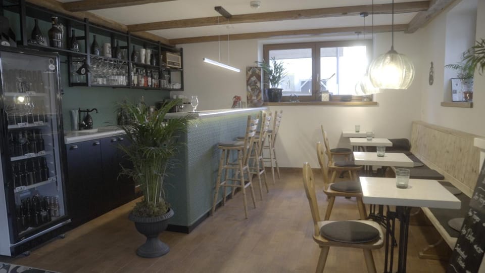 Lounge or bar