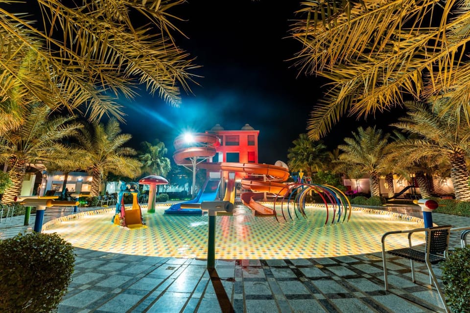 Property building, Night, Pool view, Swimming pool