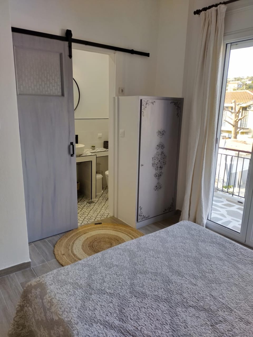 MELI-IOS Country House in Euboea