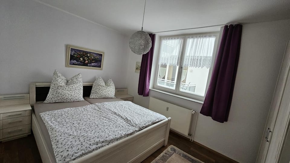 Ferienwohnung Wanderfalke mit Müritzblick Apartment in Waren