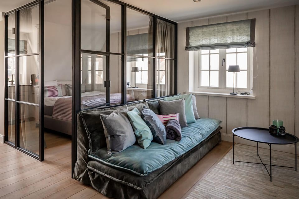 Living room, Bedroom
