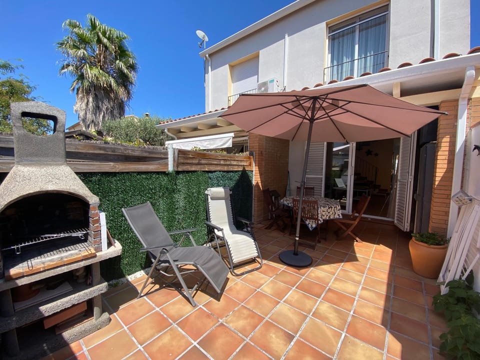 Patio, Garden, Balcony/Terrace